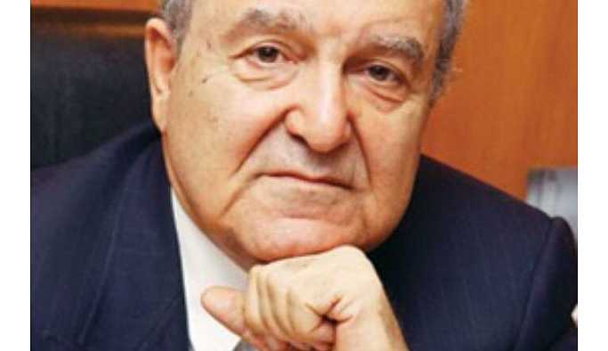 Ünlü dermatolog. 'Kolsuz Agop' hayatını kaybetti