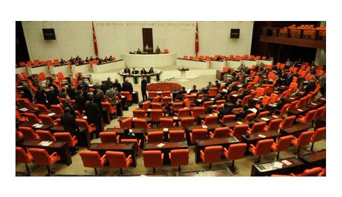 Maliye Bakanı'nın "CHP'nin millete faydası ne?" sözleri ortalığı karıştırdı
