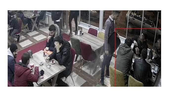Mekân sahibine silah çeken polisler açığa alındı