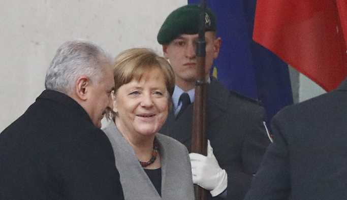 Yıldırım ve Merkel'den görüşmenin ardından ortak basın açıklaması