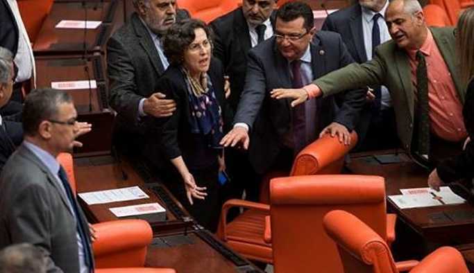100’e yakın vekil HDP'li vekil üzerine yürüdü, kolu kırıldı