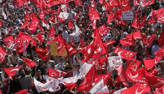 Ahmet Hakan'dan Saadet Partisi yorumu: Vay be