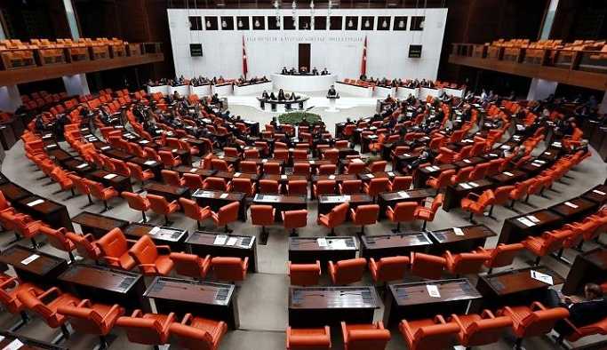 Tacizci TBMM memuru işten atıldı