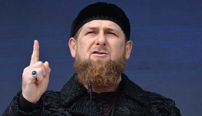 Kadirov: Trump ve Merkel, Çeçenistan’a gelirse yakalayıp hapse atacağız