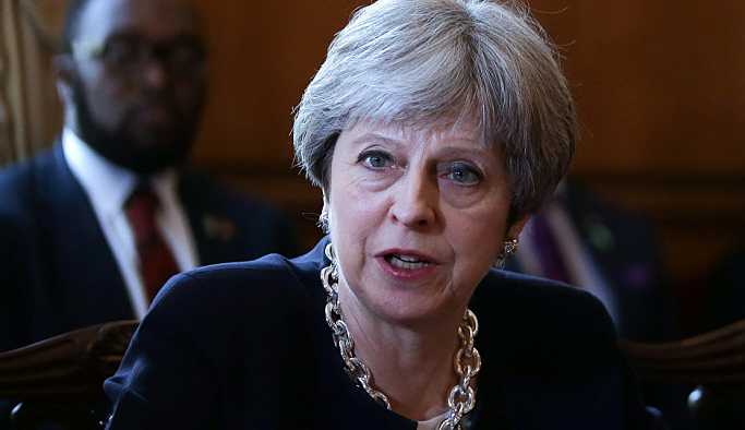 May: Suriye'ye saldırıyı parlamentoya sorsaydım planları gizleyemezdik