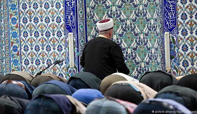 Alman hükümeti DİTİB'le işbirliğine devam ediyor