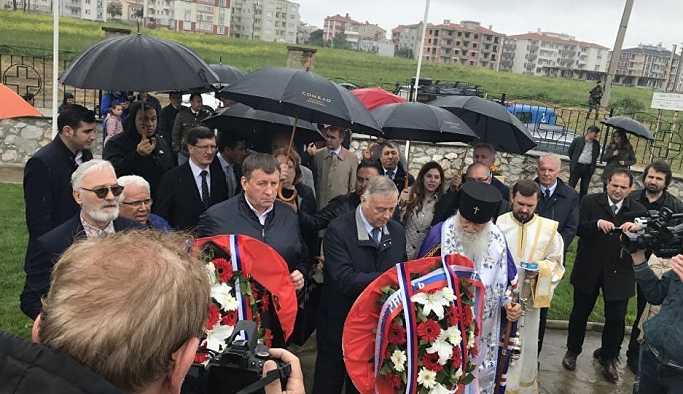 Gelibolu Rus anıtında 10. yıl töreni düzenlendi