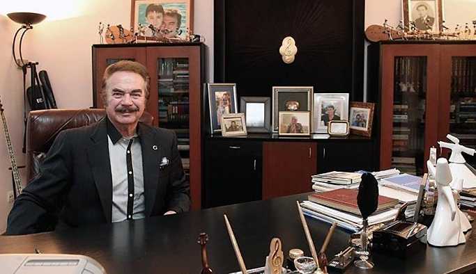 Gencebay: Tabii ki halkımızın oylarıyla hangi hükümet varsa ben ona saygı duyarım