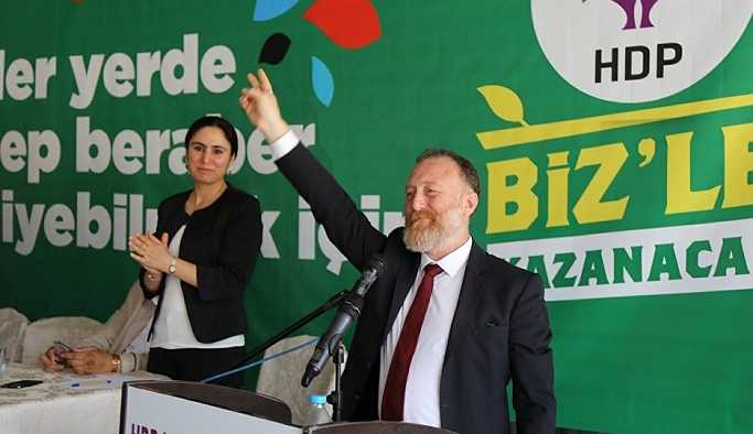 HDP Eş Genel Başkanı Sezai Temelli’nin pasaportuna el konuldu