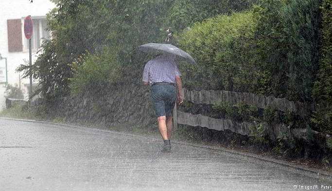 Meteorolojiden 17 şehir için kuvvetli gök gürültülü sağanak uyarısı