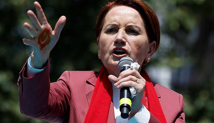 Akşener: Berlusconi ile ahbap oldular fındığın içine tükürdüler