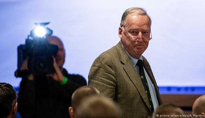 Gauland hakkında suç duyurusunda bulunuldu