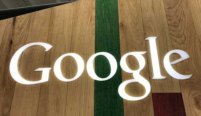 Google Translate, yapay zeka tabanlı çeviri hizmetini kullanıma açtı