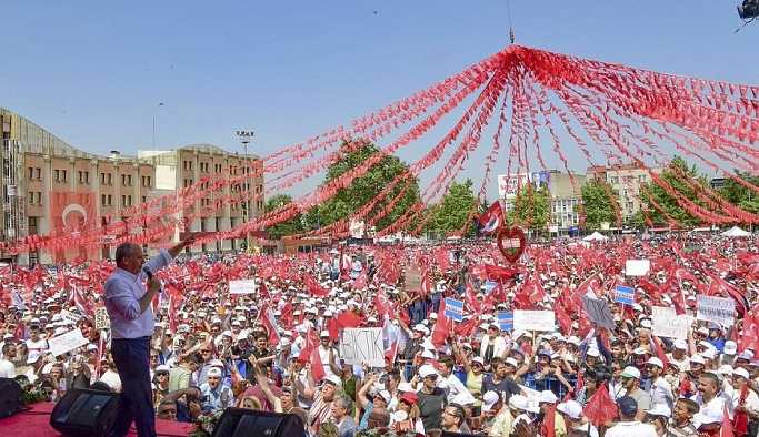 İnce'den Erdoğan'a: 'Ustayım' diyordu, meğer kek ustasıymış