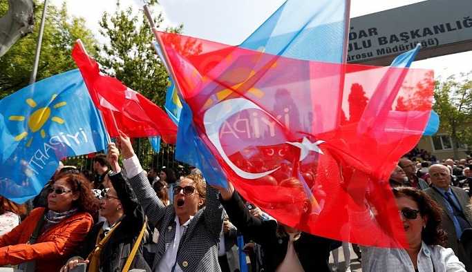 İYİ Partili Türkkan: Yaptığımız hiçbir ankette yüzde 16.8'in altına düşmedik