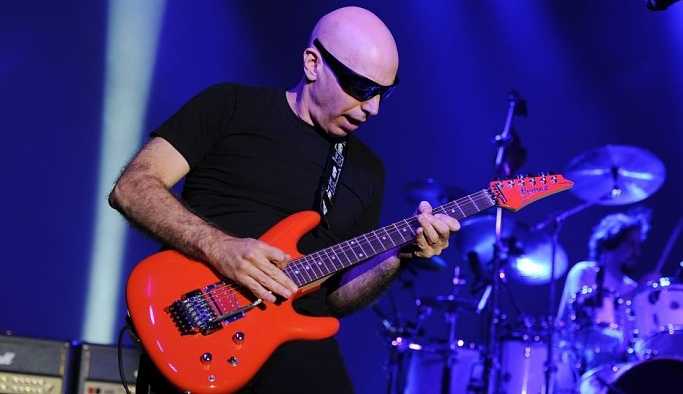 Ünlü gitar virtüözü Joe Satriani ile Pentagram, aynı sahneyi paylaşacak