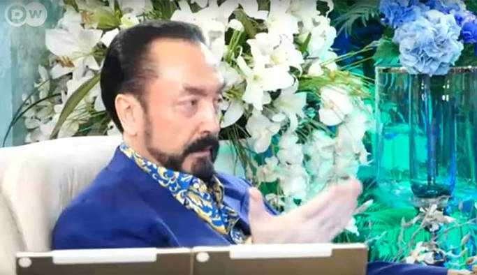 'Adnan Oktar grubunun iki numarası yakalandı'