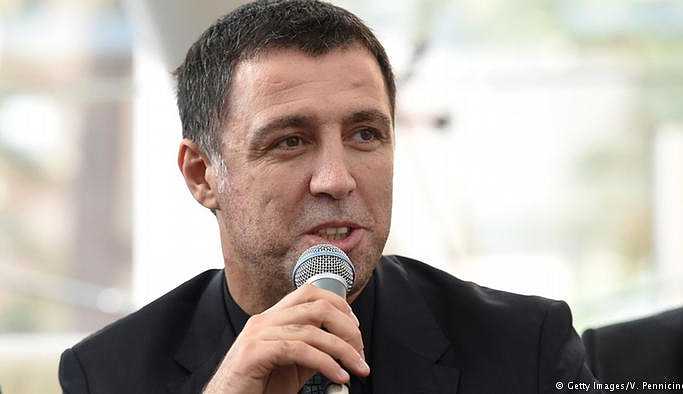 Hakan Şükür'den 15 Temmuz mesajı