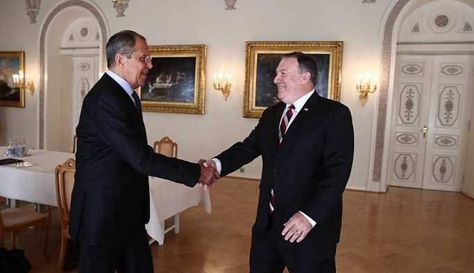 Lavrov ile Pompeo, ilk yüz yüze görüşmelerini gerçekleştirdi
