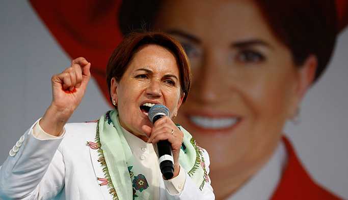 Akşener, kurultaya çarşaf liste ile gidiyor
