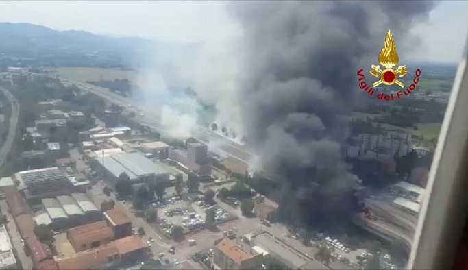 İtalya'da havaalanı yakınında korkutan patlama