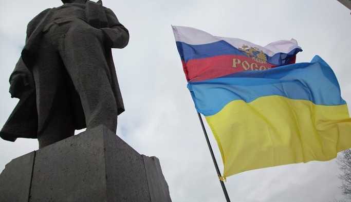 'Kiev'deki geçit töreni, Kremlin'de depreme neden olacak'