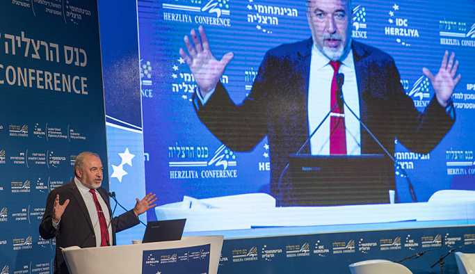 Liberman: İsrail'in yeni roketleri Ortadoğu'daki her yere ulaşabilir
