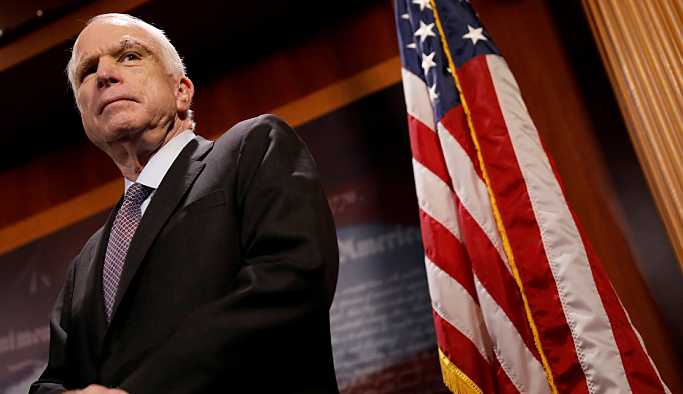 McCain'in son sözlerinde Trump'a mesaj