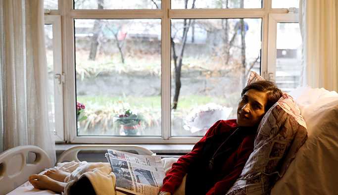 Nuriye Gülmen gözaltına alındı