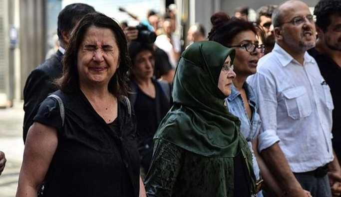 PEN Türkiye: Annelerden korkmayın