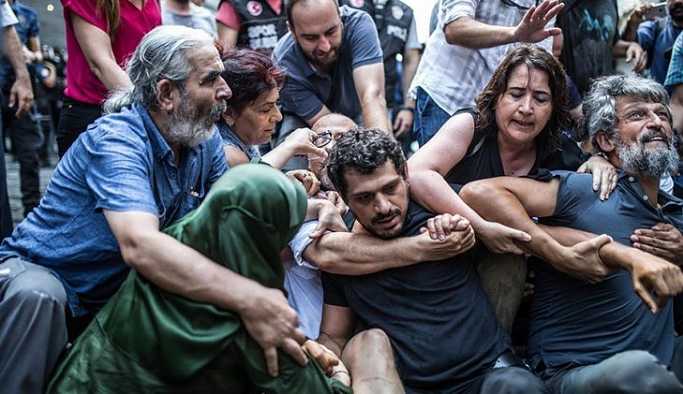 Saldırıya uğrayan kayıp yakınları: Failler yargılanana dek...