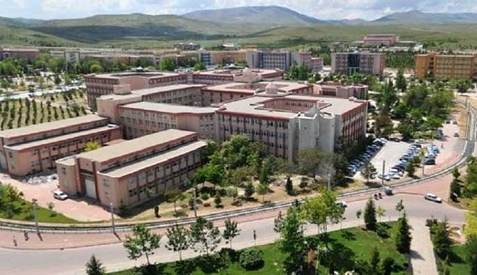 Selçuk Üniversitesi'nde tacize uğrayan kadına sürgün