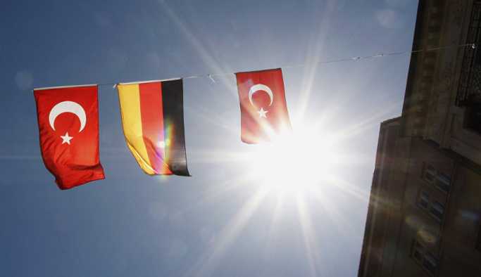 WSJ: Almanya, Türkiye'ye 'acil' finansal yardımı değerlendiriyor