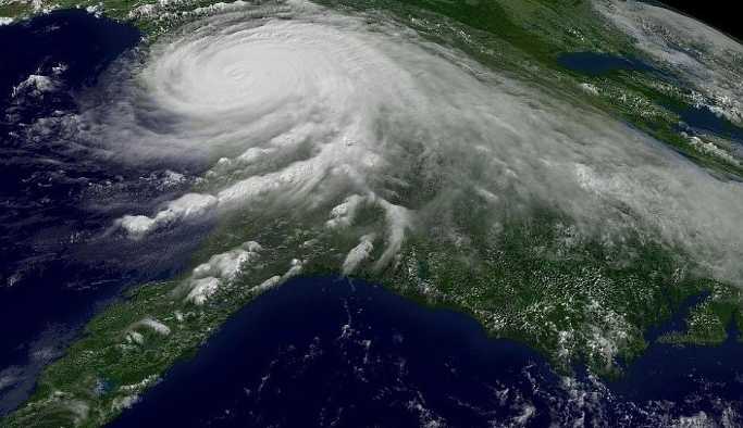 ABD'yi vurması beklenen Florence, son 20 yılın en şiddetli kasırgası olabilir