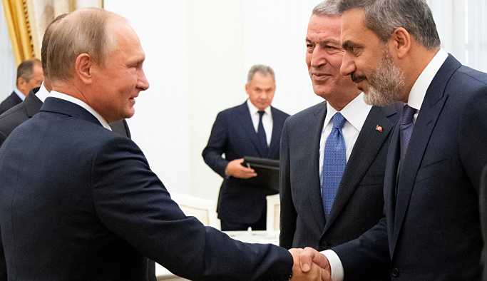 Akar: Rusya, İran ve müttefiklerimizle İdlib'e istikrar getirilmesi için çalışıyoruz
