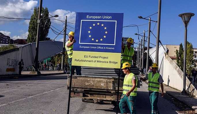 AP'den Kosova'ya vize serbestisi onayı