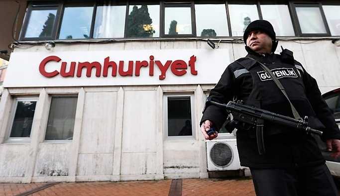 Cumhuriyet'te yönetim değişikliği: Gazetede istifalar yaşanıyor