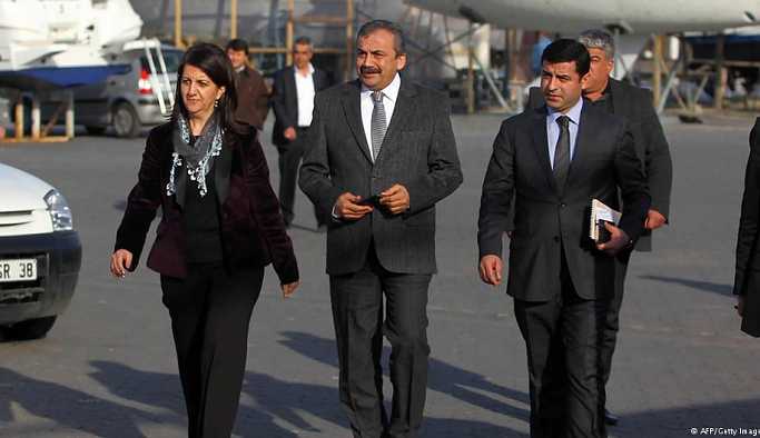 Demirtaş ve Önder'e hapis cezası
