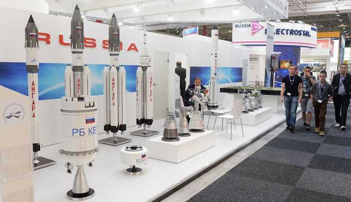 Roscosmos: Musk’ın tekrar kullanılabilir roketi Sovyet teknolojilerine dayanıyor