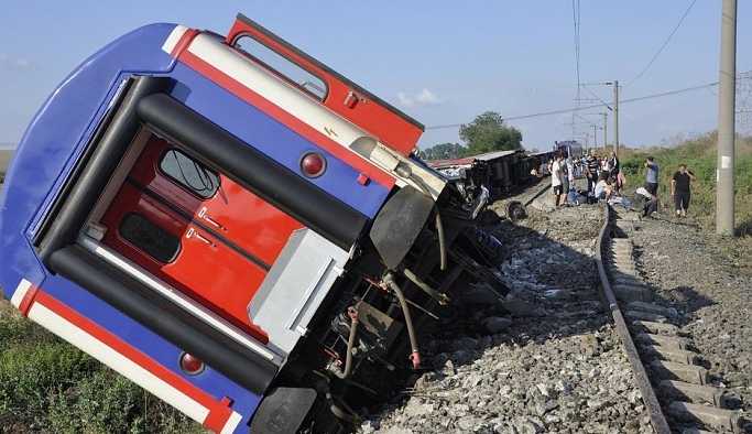 Çorlu'daki tren faciasında 'asıl kusurlu' bulunan 4 kişi adli kontrolle serbest