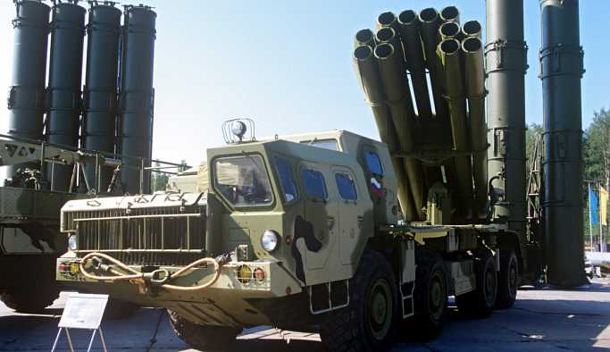 F-22, Suriye’de S-300’ü geçebilecek mi?