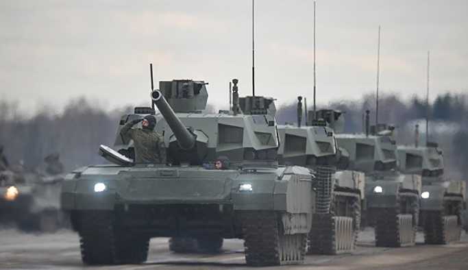 'Hindistan, Rusya'dan Armata da satın almayı düşünüyor'
