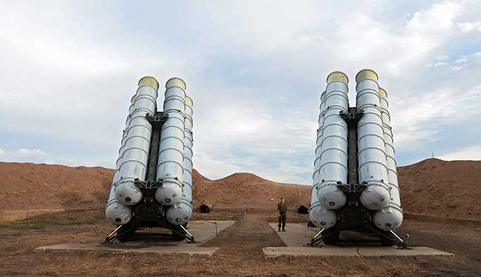 Hindistan: Rusya ile S-400 anlaşmasını imzaladık, zira bağımsızız