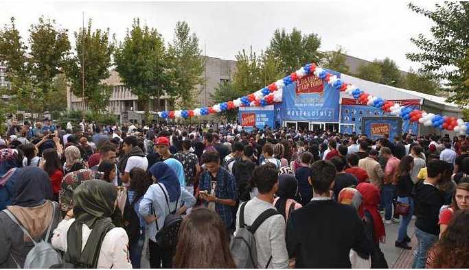 Kitap fuarında ‘Kürt Ayaklanması’ kitabına el konuldu