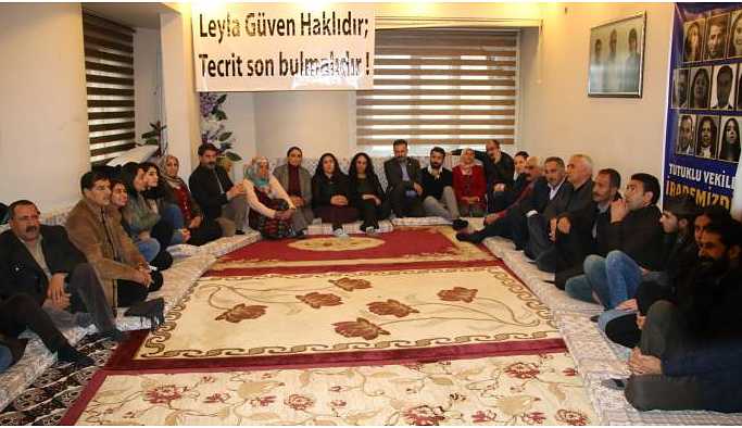 Açlık grevindekiler: Tecrit kalkıncaya kadar eylemlerimiz sürecek
