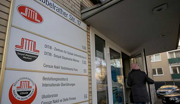 Almanya’daki DİTİB Aşağı Saksonya ve Bremen Eyalet Teşkilatı istifa etti