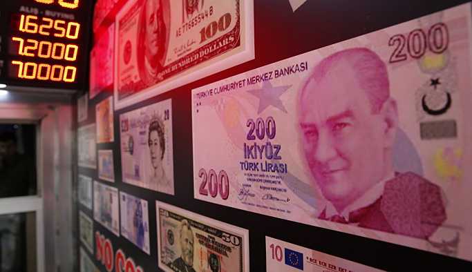 Credit Suisse: Dolar/TL yıl sonuna kadar 5.10'a gerileyebilir