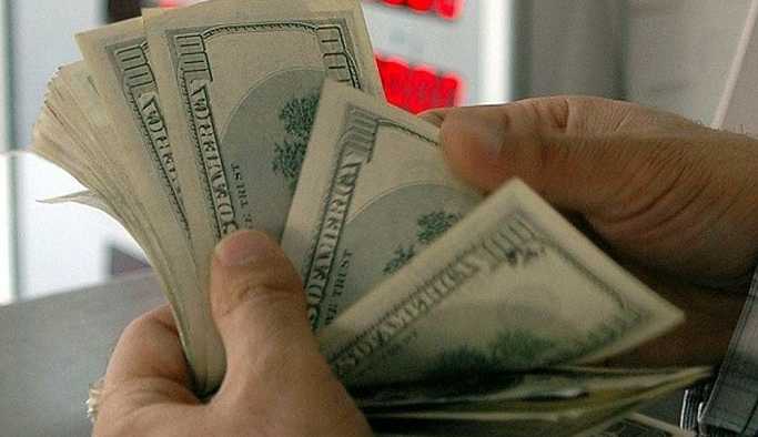 Dolar, güne 5.60'ın altında başladı
