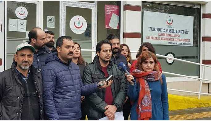 Eğitim Sen’den akademisyen Uyar’a destek