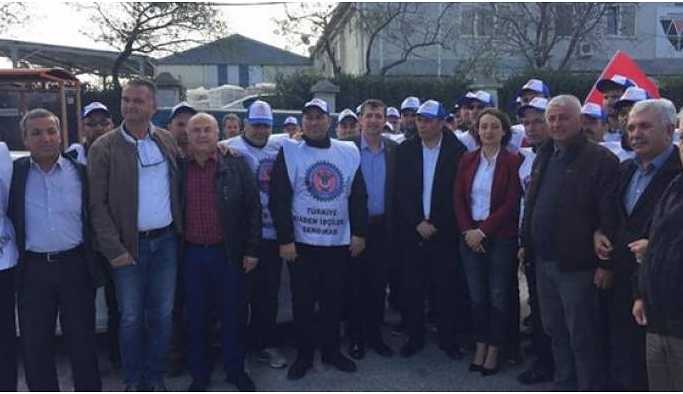 Enez'de fabrika işçileri greve çıktı